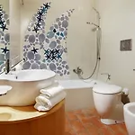 La Dimora Medievale Del Duca Daire Ferrara