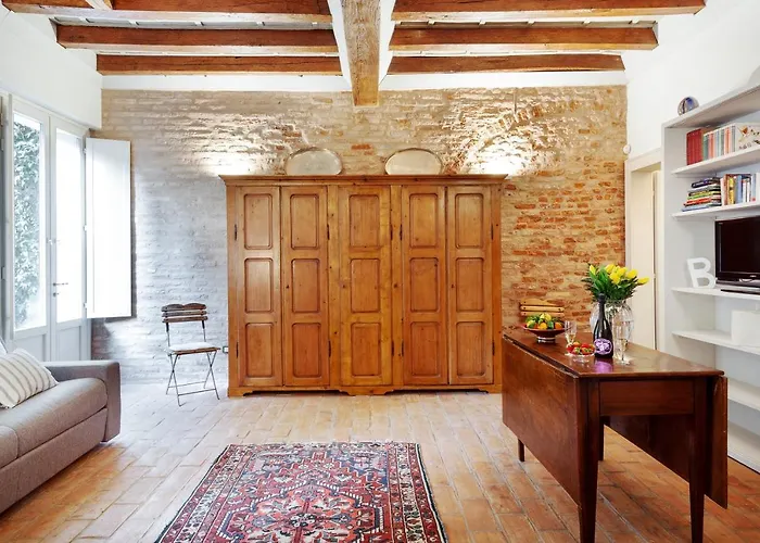 La Dimora Medievale Del Duca